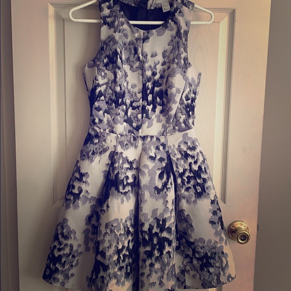 H&M Dresses & Skirts - H&M party dress